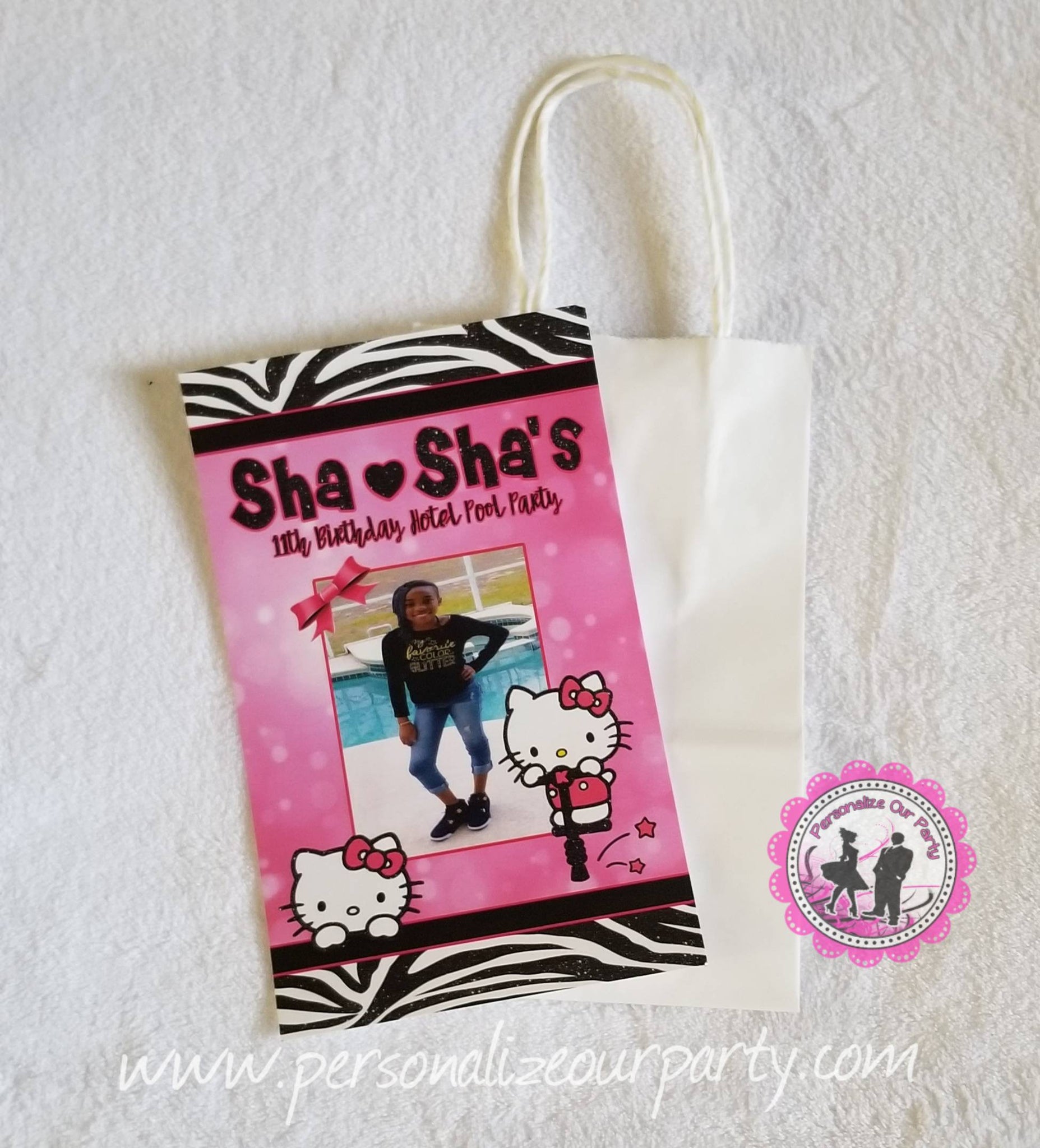 Hello Kitty and Friends My Kinda People Canvas Pocket Tote Bag | Erin  Condren